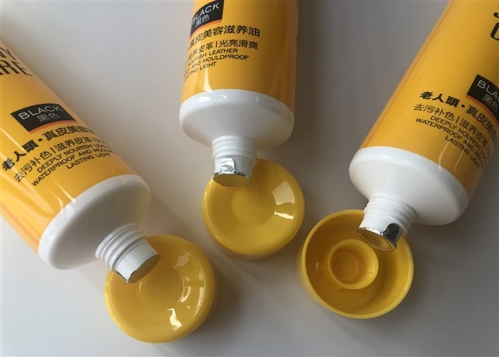 Diameter 35mm Plastic Tube Packaging Larento Shiny Care 60g Hot Stamping Silver